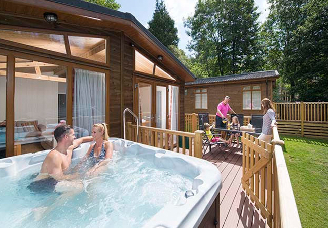 hot tub couple